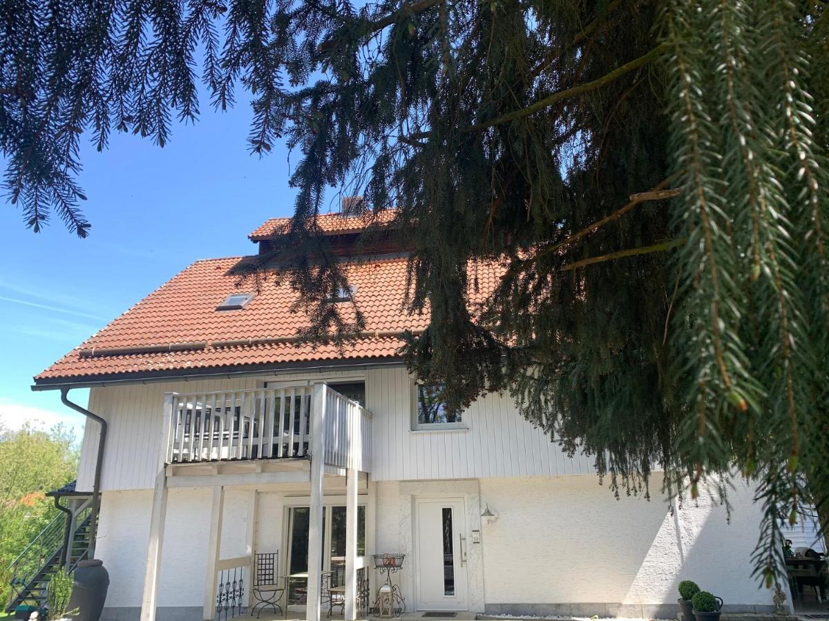 Apartment Direkt An Der Waldnaab Neustadt an der Waldnaab Eksteriør bilde