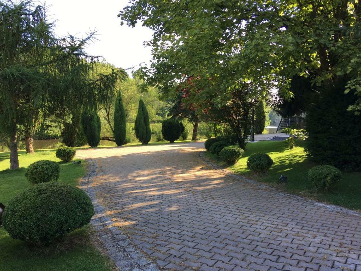 Apartment Direkt An Der Waldnaab Neustadt an der Waldnaab Eksteriør bilde